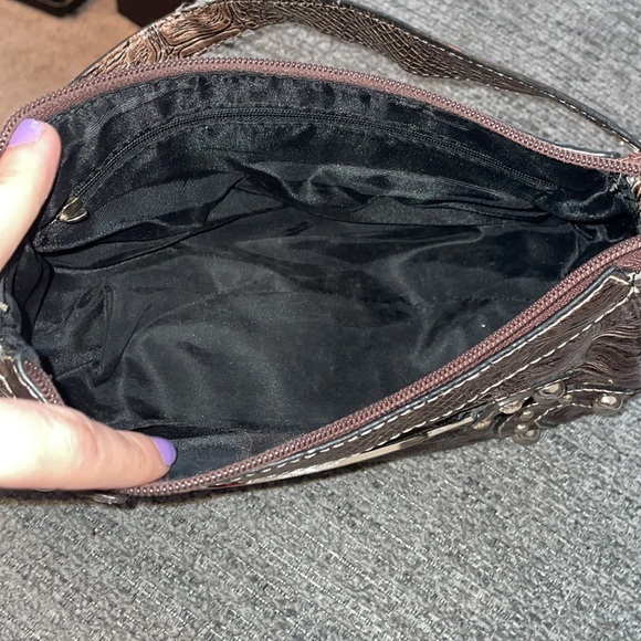 Vintage Guess purse handbag one strap one zipper - Picture 6 of 7